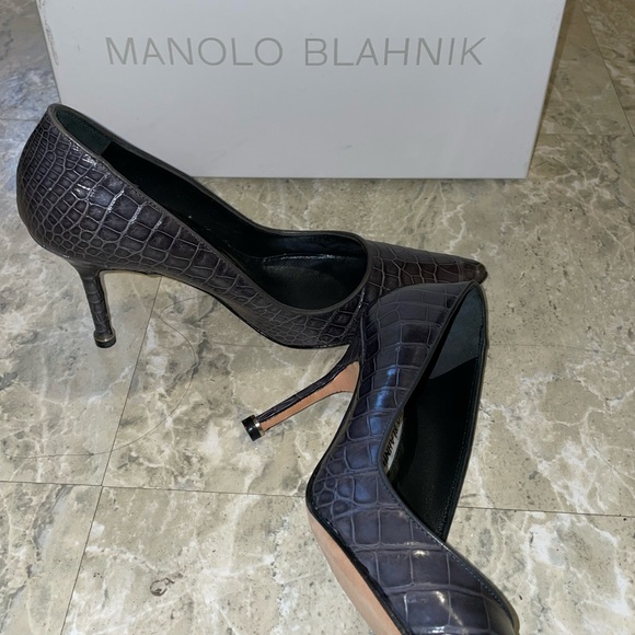 Manolo blahnik snakeskin size 35 brand new with box - Picture 9 of 10